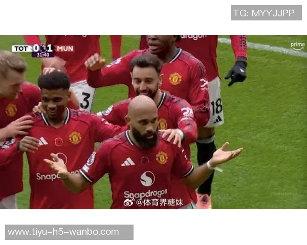 阿玛德社交媒体分享摸姆伯莫光头视频齐尔克泽调侃为何不能参与摸头活动 阿玛德社交媒体分享摸姆伯莫光头视频齐尔克泽调侃为何不能参与摸头活动